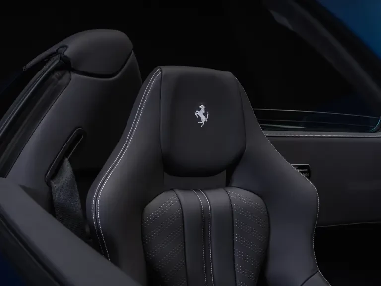 2015 Ferrari 458 Speciale Aperta - Image 20 of 31
