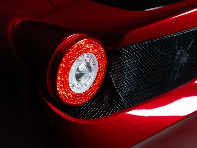 2015 Ferrari 458 Speciale Aperta - Image 27 of 31