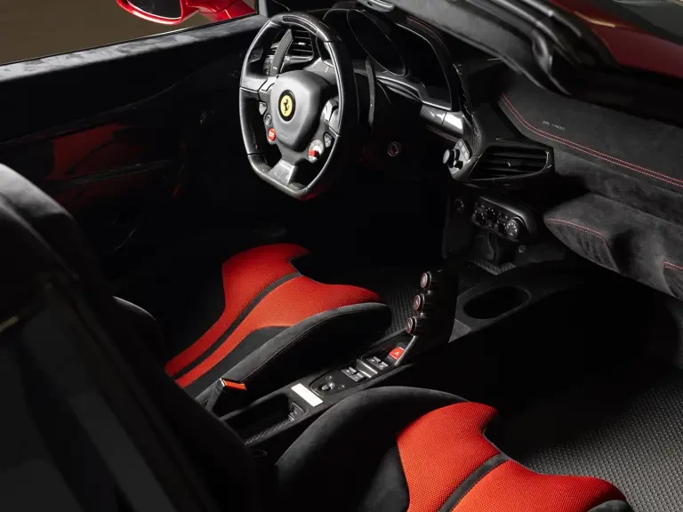 2015 Ferrari 458 Speciale Aperta - Image 14 of 31