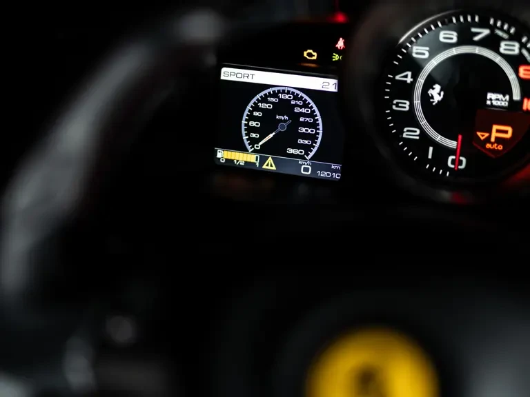 2015 Ferrari 458 Speciale Aperta - Image 11 of 31