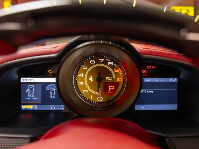 2015 Ferrari 458 Speciale Aperta - Image 12 of 31