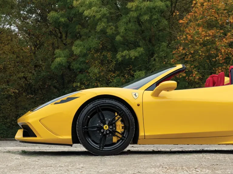2015 Ferrari 458 Speciale Aperta - Image 28 of 31