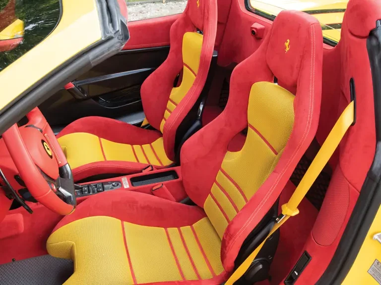 2015 Ferrari 458 Speciale Aperta - Image 14 of 31