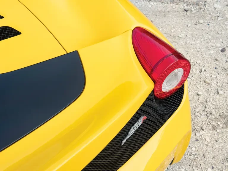 2015 Ferrari 458 Speciale Aperta - Image 24 of 31