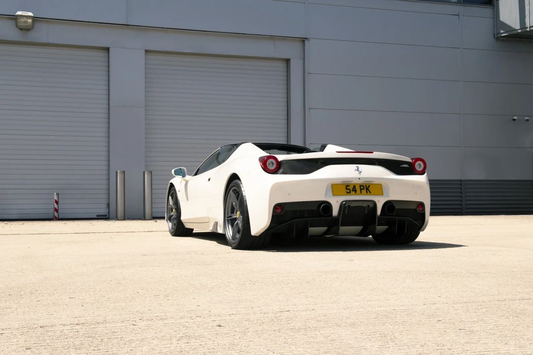2015 Ferrari 458 Speciale Aperta - Image 6 of 31