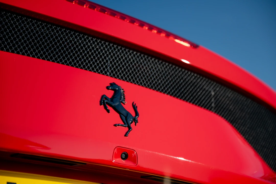 2015 Ferrari 458 Speciale Aperta - Image 30 of 31