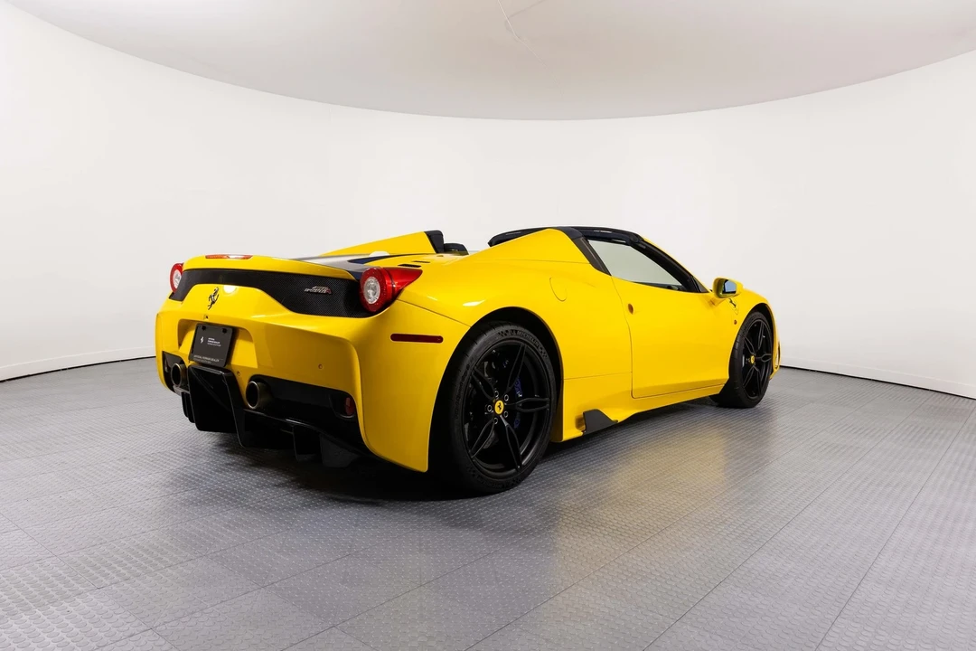 2015 Ferrari 458 Speciale Aperta - Image 11 of 12