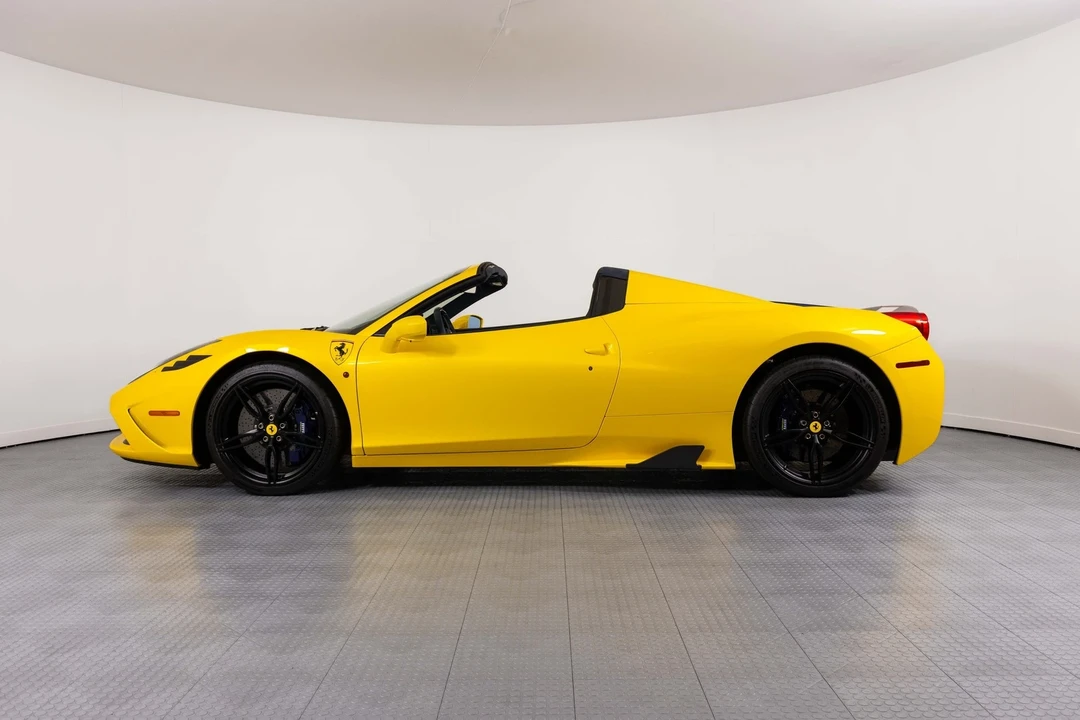 2015 Ferrari 458 Speciale Aperta - Image 3 of 12