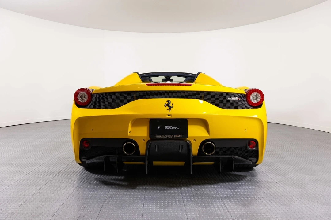 2015 Ferrari 458 Speciale Aperta - Image 6 of 12