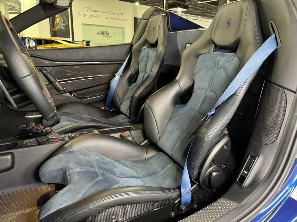 2015 Ferrari 458 Speciale Aperta - Image 18 of 21