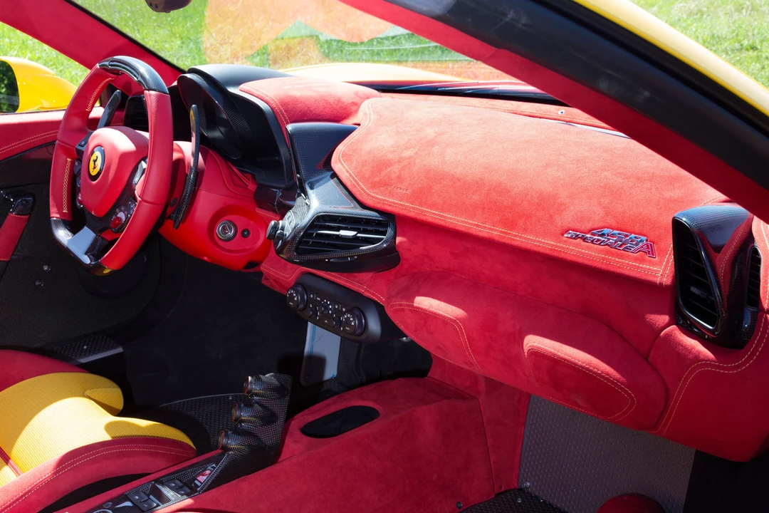 2015 Ferrari 458 Speciale Aperta - Image 16 of 31
