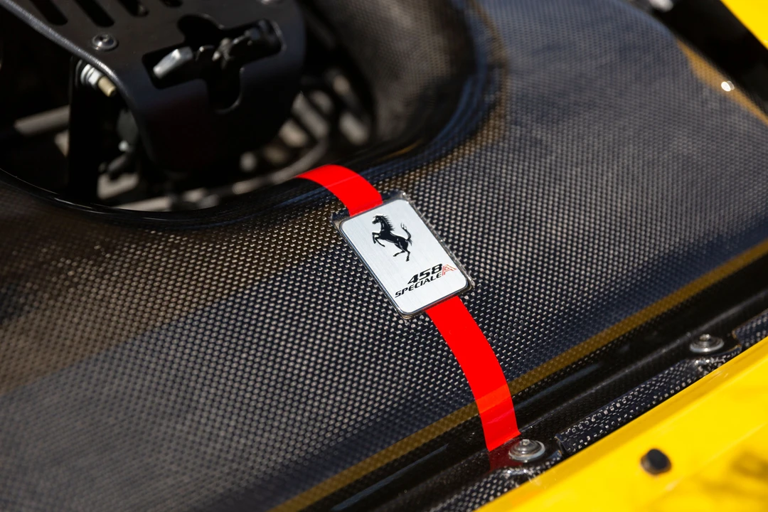 2015 Ferrari 458 Speciale Aperta - Image 26 of 31