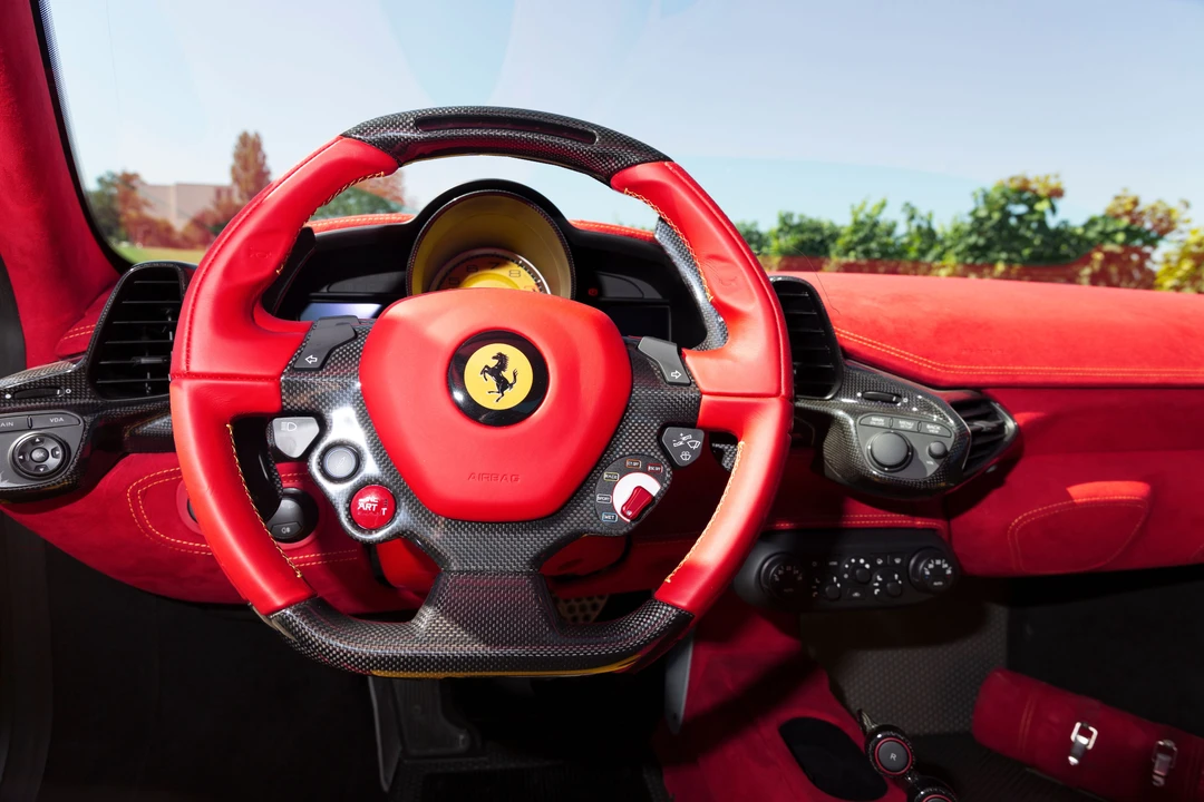 2015 Ferrari 458 Speciale Aperta - Image 17 of 31