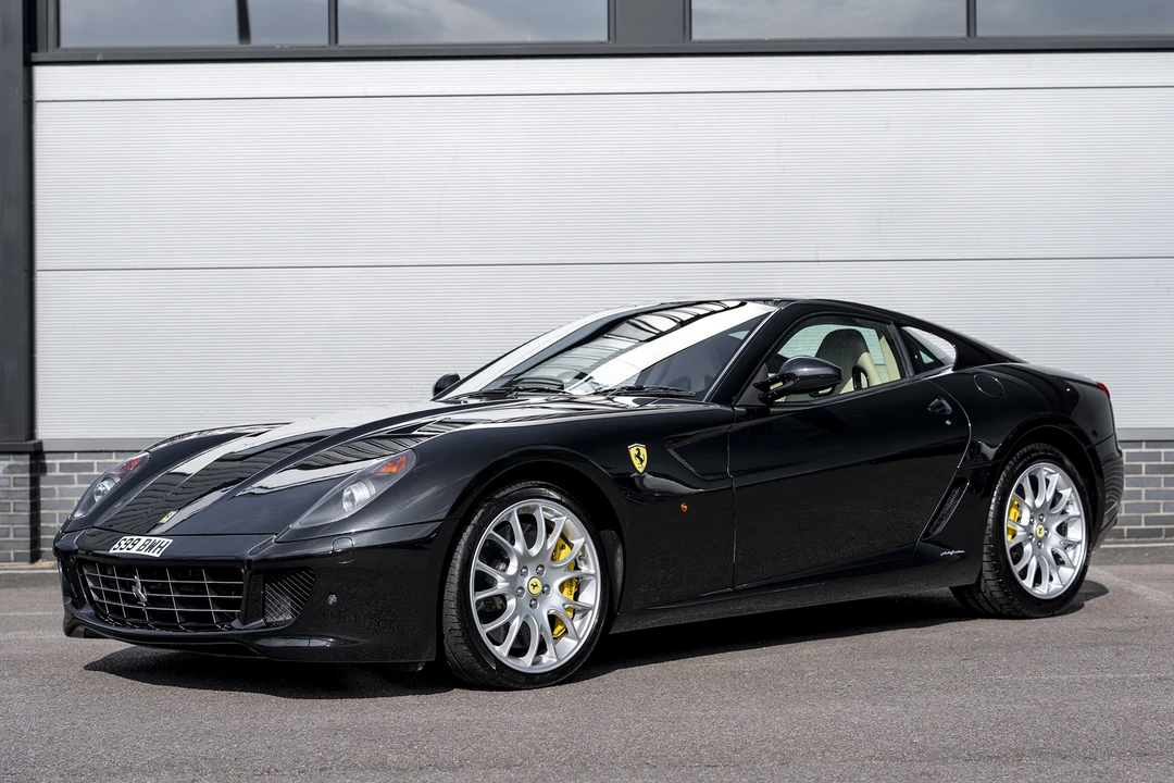 2015 Ferrari 458 Speciale Aperta - Image 16 of 16