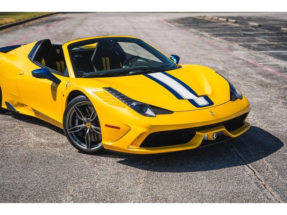 2015 Ferrari 458 Speciale Aperta - Image 5 of 20