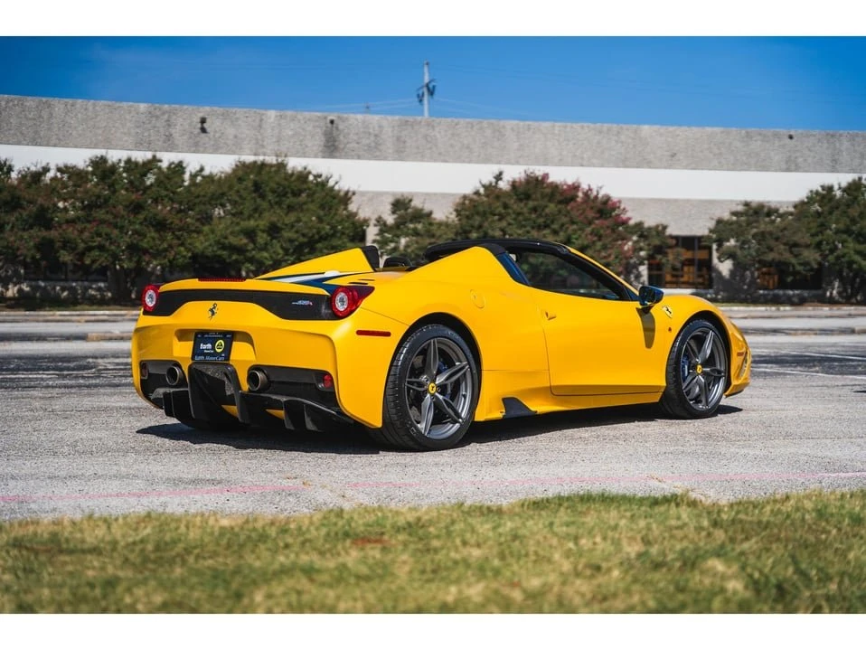 2015 Ferrari 458 Speciale Aperta - Image 19 of 20