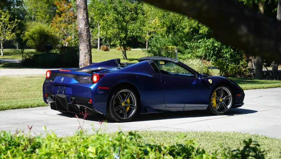 2015 Ferrari 458 Speciale Aperta - Image 20 of 31