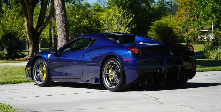 2015 Ferrari 458 Speciale Aperta - Image 10 of 31