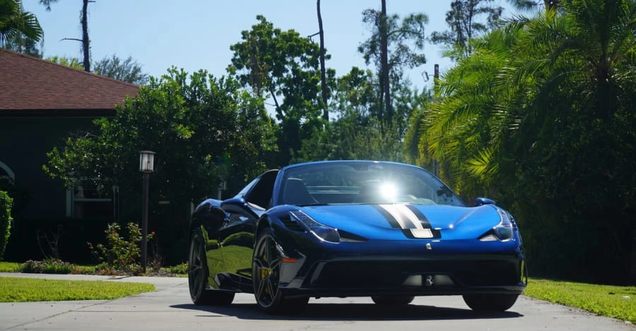 2015 Ferrari 458 Speciale Aperta - Image 9 of 31