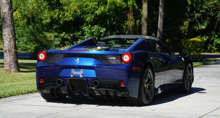 2015 Ferrari 458 Speciale Aperta - Image 3 of 31
