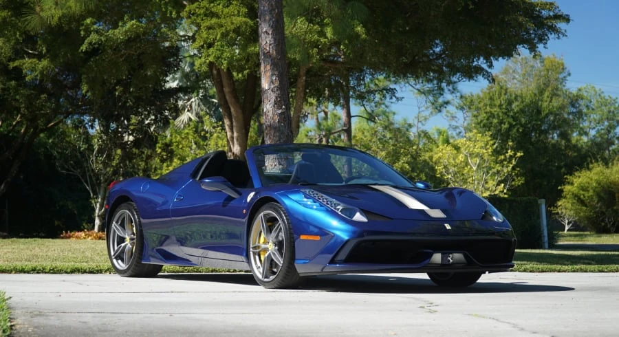 2015 Ferrari 458 Speciale Aperta - Image 12 of 31