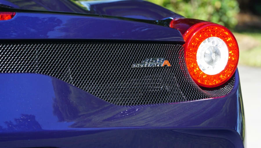 2015 Ferrari 458 Speciale Aperta - Image 26 of 31