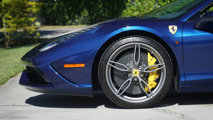 2015 Ferrari 458 Speciale Aperta - Image 14 of 31
