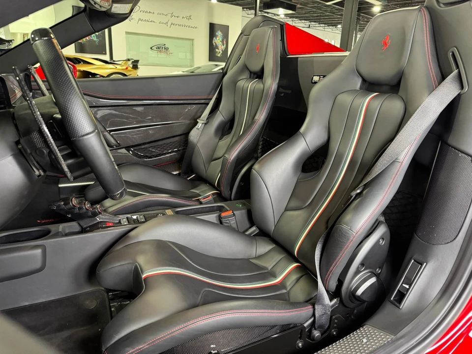 2015 Ferrari 458 Speciale Aperta - Image 18 of 21
