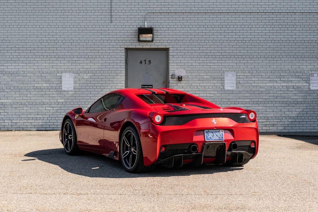 2015 Ferrari 458 Speciale Aperta - Image 6 of 31