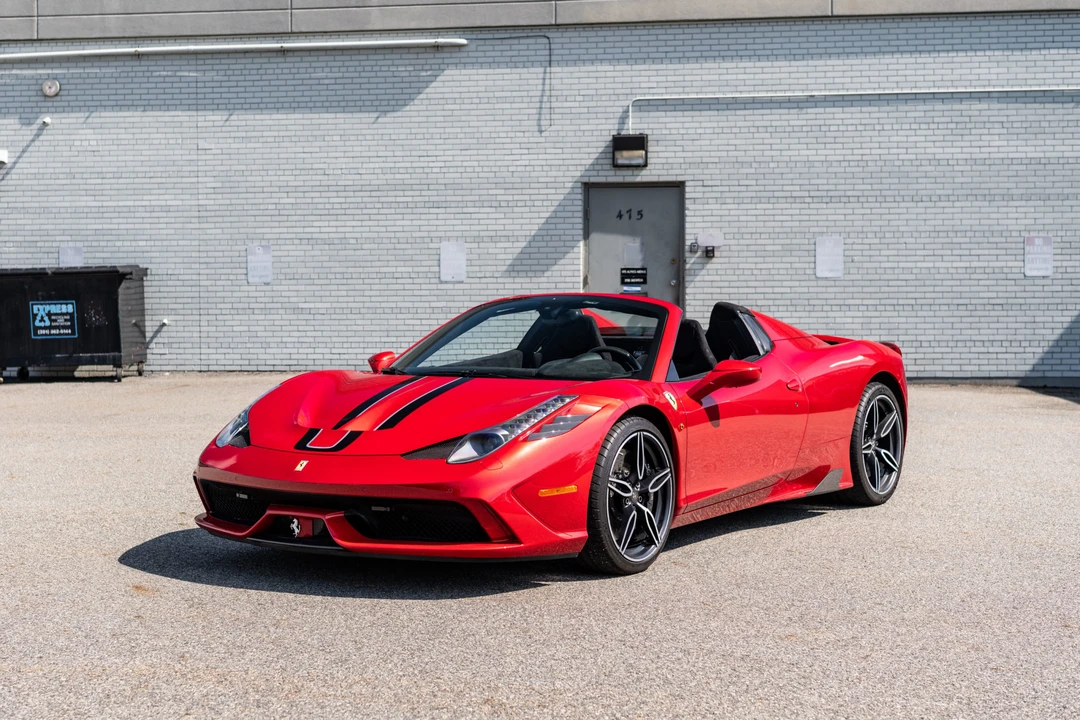 2015 Ferrari 458 Speciale Aperta - Image 2 of 31