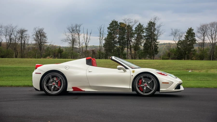 2015 Ferrari 458 Speciale Aperta - Image 2 of 21