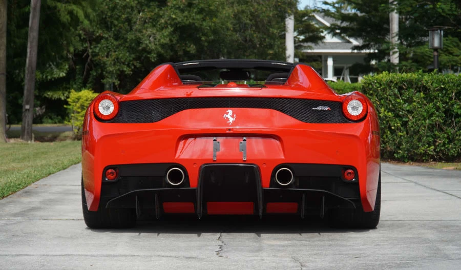 2015 Ferrari 458 Speciale Aperta - Image 5 of 31
