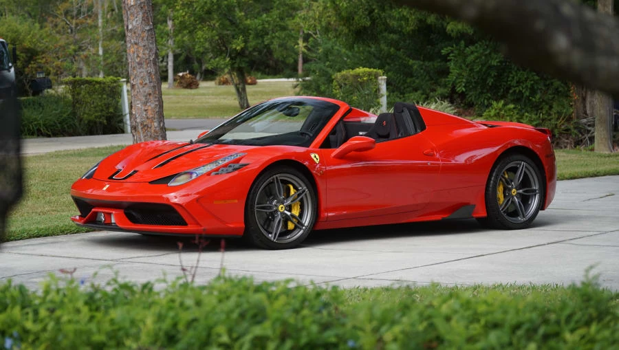 2015 Ferrari 458 Speciale Aperta - Image 15 of 31