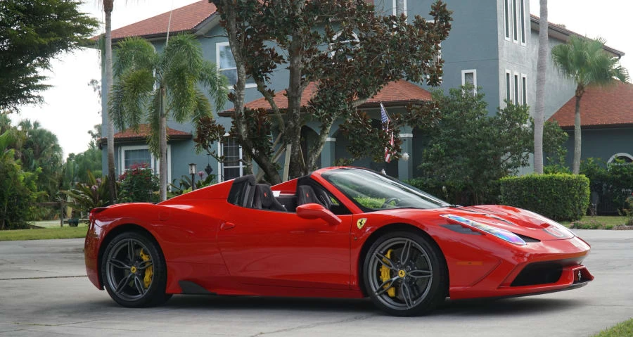 2015 Ferrari 458 Speciale Aperta - Image 11 of 31