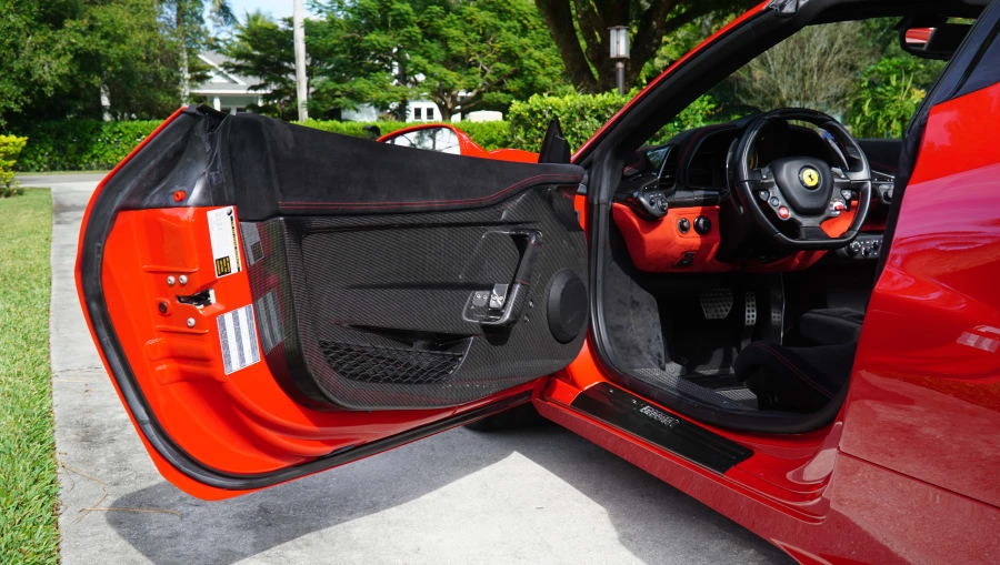 2015 Ferrari 458 Speciale Aperta - Image 31 of 31