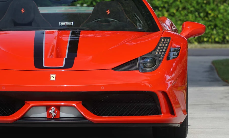2015 Ferrari 458 Speciale Aperta - Image 26 of 31