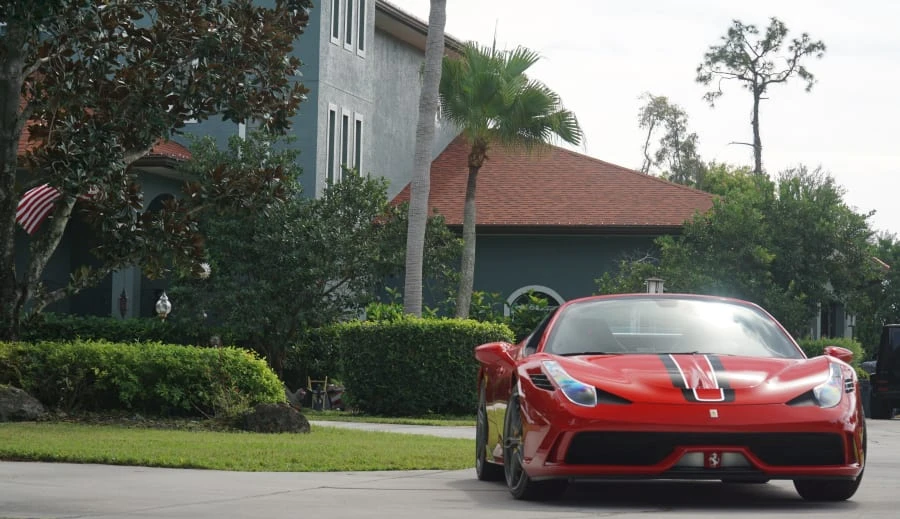 2015 Ferrari 458 Speciale Aperta - Image 10 of 31
