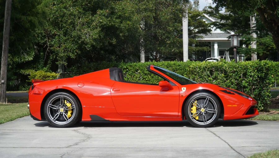 2015 Ferrari 458 Speciale Aperta - Image 24 of 31