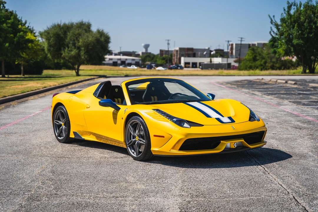 2015 Ferrari 458 Speciale Aperta - Image 8 of 31