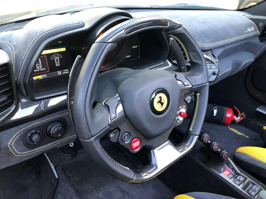 2015 Ferrari 458 Speciale Aperta - Image 4 of 16