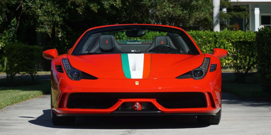 2015 Ferrari 458 Speciale Aperta - Image 4 of 31