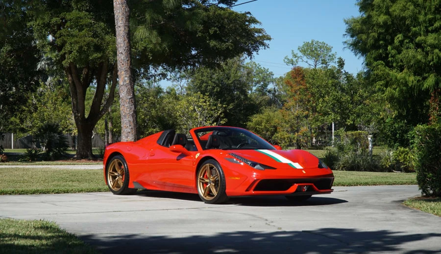 2015 Ferrari 458 Speciale Aperta - Image 19 of 31