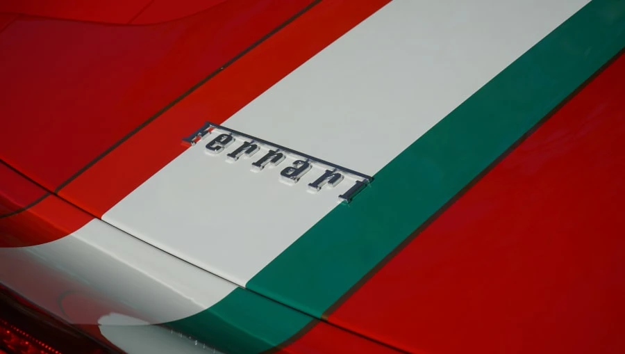 2015 Ferrari 458 Speciale Aperta - Image 26 of 31