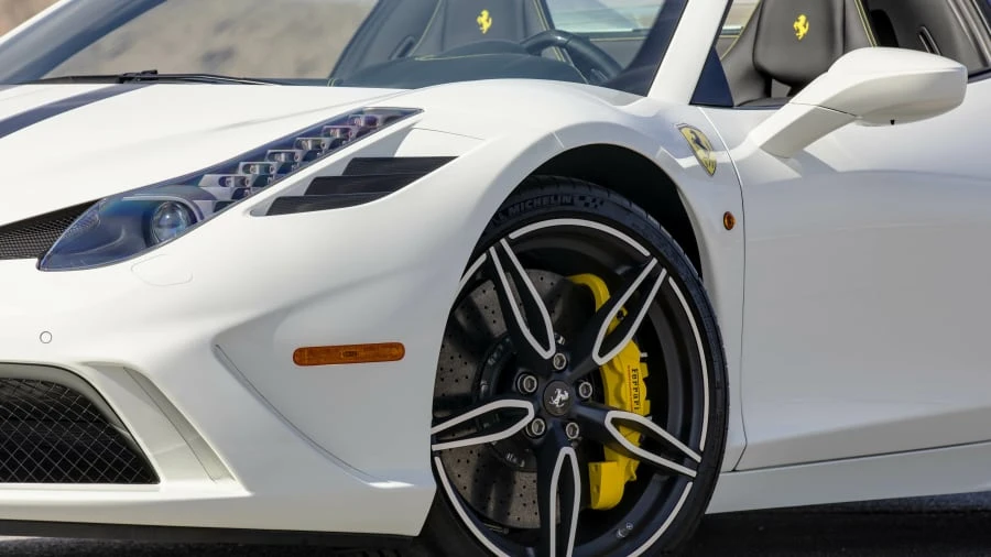 2015 Ferrari 458 Speciale Aperta - Image 14 of 21
