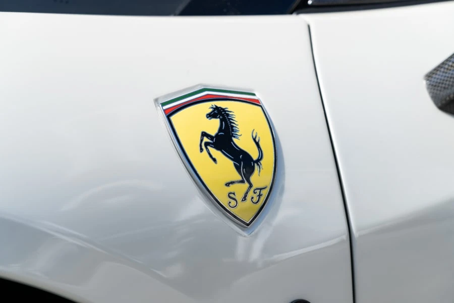 2015 Ferrari 458 Speciale Aperta - Image 14 of 31