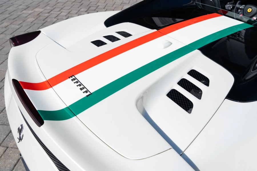 2015 Ferrari 458 Speciale Aperta - Image 23 of 31