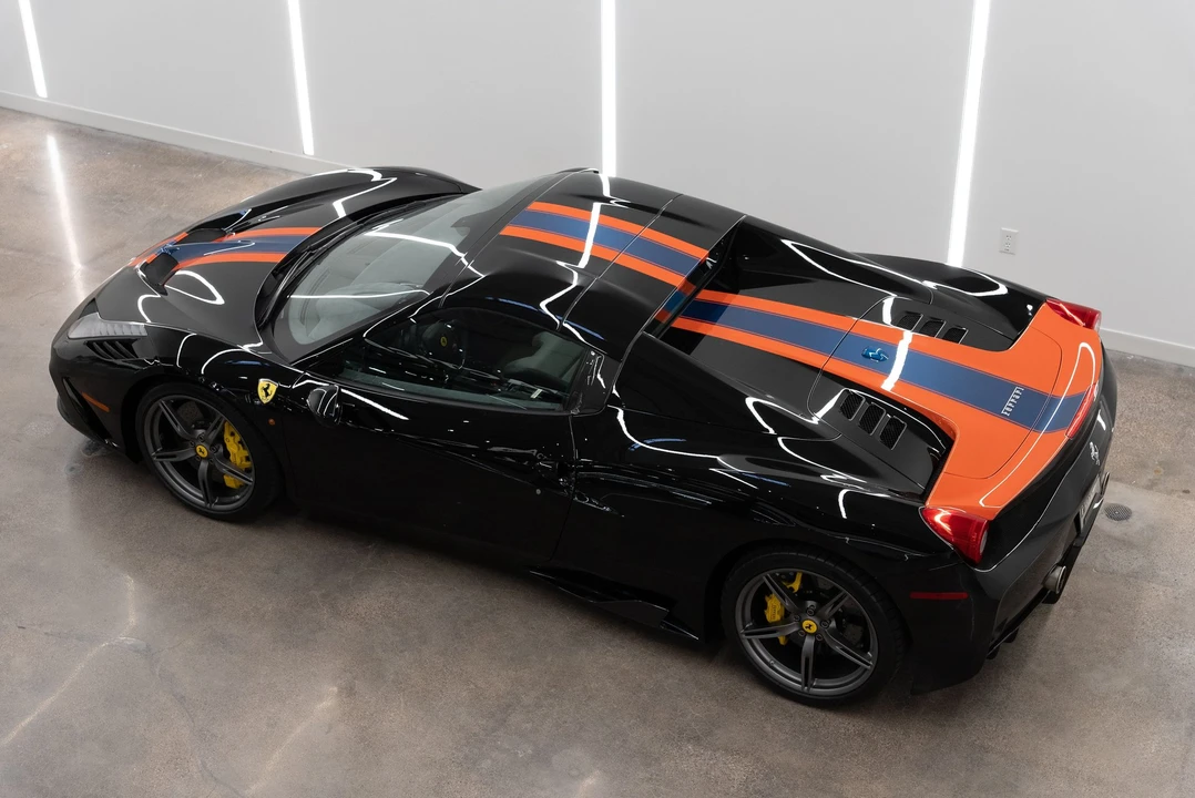 2015 Ferrari 458 Speciale Aperta - Image 19 of 31