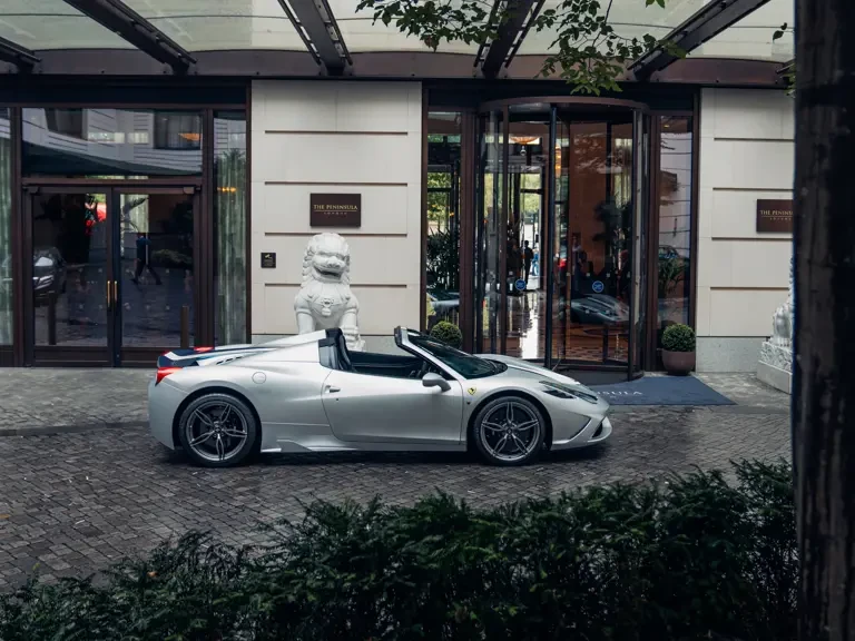 2015 Ferrari 458 Speciale Aperta - Image 6 of 31