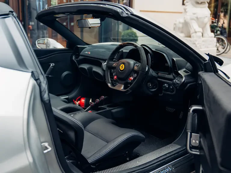 2015 Ferrari 458 Speciale Aperta - Image 12 of 31