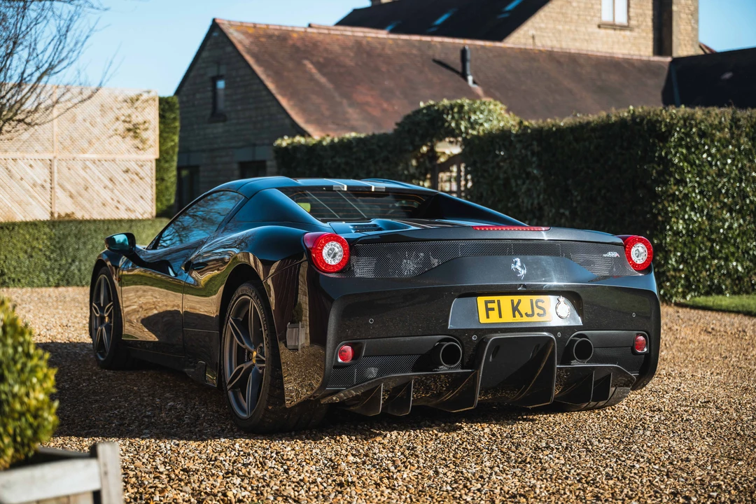 2015 Ferrari 458 Speciale Aperta - Image 6 of 31